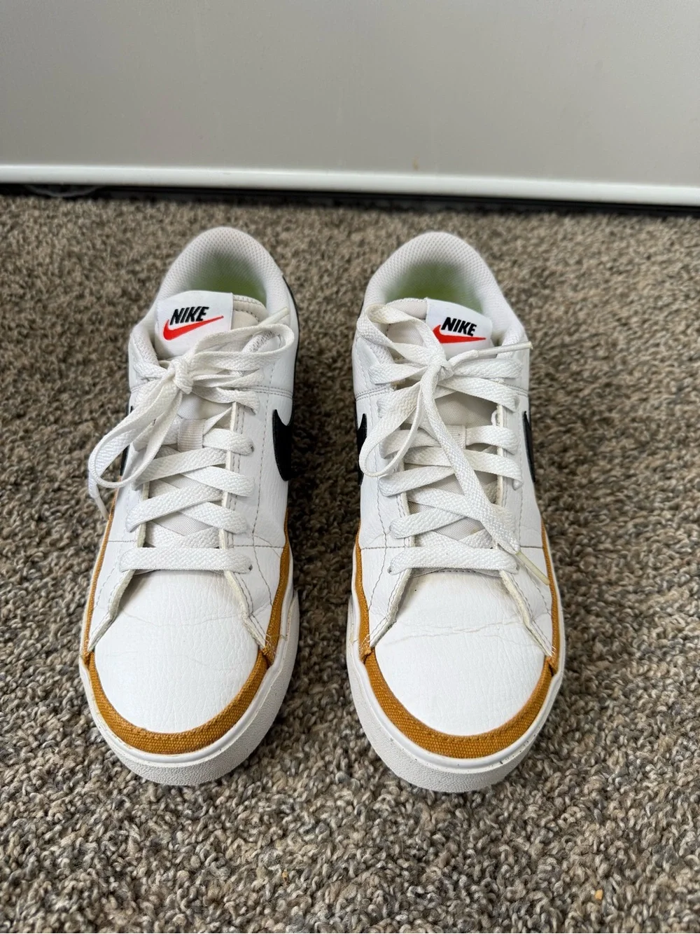 Nike White Sneakers with Black Swoosh and Brown Trim - Picture 2 of 6